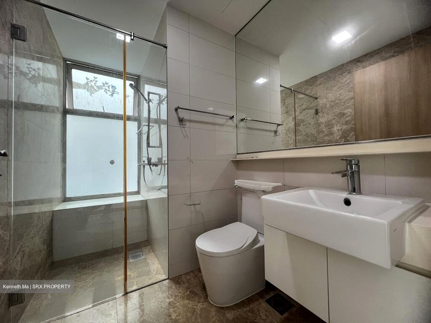 Caspian (D22), Condominium #497343341
